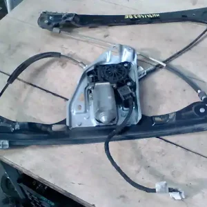 MERCEDES C (W203) 2000.06.01-2006.12.31 Bal első ablakemelő szerkezet elektromos 4 ajtós bontott alkatrész Olcsóbb