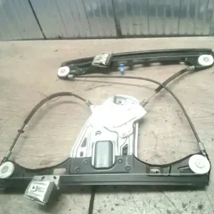 MERCEDES C (W203) 2000.06.01-2006.12.31 Jobb első ablakemelő szerkezet elektromos kombi bontott alkatrész Gyors szállítás