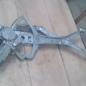 Csak ma MERCEDES C (W202) 1993-2000 Bal első ablakemelő szerkezet elektromos 4 ajtós bontott alkatrész