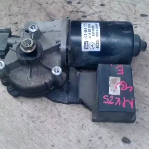 Ne maradj le MERCEDES VANEO 01.09-05.09 Ablaktörlő motor első bontott alkatrész