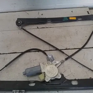 Alacsony ár MERCEDES VANEO 01.09-05.09 Bal első ablakemelő szerkezet elektromos bontott alkatrész