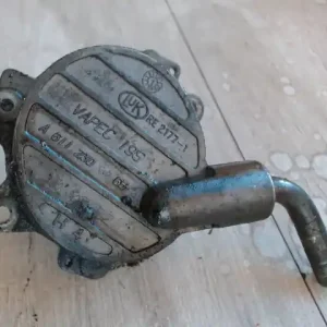 MERCEDES E (W210) 99.07.01-02.04.30 Vákuumpumpa 2.2d bontott alkatrész Végkiárusítás