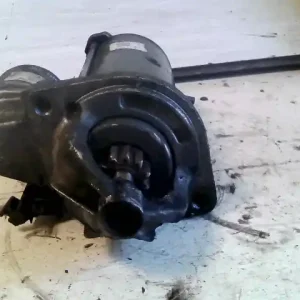 Vedd meg online MERCEDES SPRINTER 00-06 önindító, dízel 2.1cdi bontott alkatrész