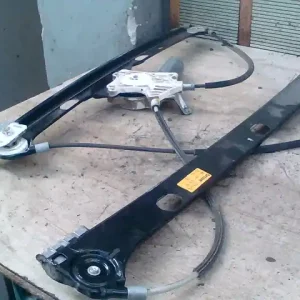 MERCEDES VANEO 01.09-05.09 Jobb első ablakemelő szerkezet elektromos bontott alkatrész Gyors szállítás