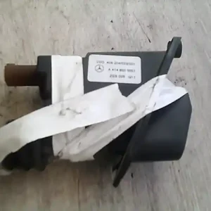 MERCEDES VANEO 01.09-05.09 Központizár motor tankajtóhoz bontott alkatrész Vásárlói kedvenc