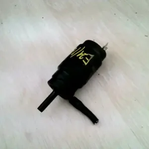 Szuper ajánlat MERCEDES VITO 96- Ablakmosó motor első bontott alkatrész