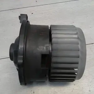 Utolsó esély MITSUBISHI COLT 04.04-08.09 Fűtőmotor bontott alkatrész