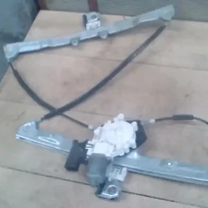 Árcsökkenés MITSUBISHI COLT 04.04-08.09 Jobb első ablakemelő szerkezet elektromos 5 ajtós bontott alkatrész