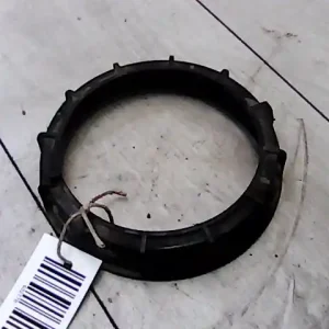 MITSUBISHI COLT 04.04-08.09 üzemanyag szivattyú befogató műanyag anya bontott alkatrész Exkluzív ajánlat