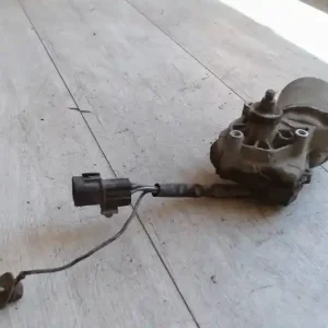 MITSUBISHI L400 Ablaktörlő motor első bontott alkatrész Szuper ajánlat