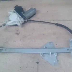 Ingyenes szállítás MITSUBISHI Space Star 2000.09.01-2004.12.03 Jobb hátsó ablakemelő szerkezet elektromos bontott alkatrész