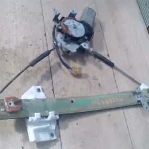 MITSUBISHI LANCER 96-98 Jobb hátsó ablakemelő szerkezet elektromos 4 ajtós bontott alkatrész Korlátozott ajánlat