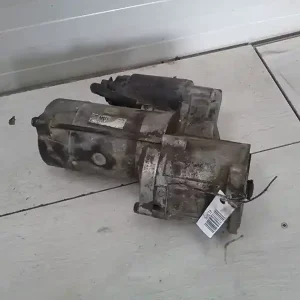 Vedd meg online MITSUBISHI SPACE RUNNER önindító, dízel bontott alkatrész