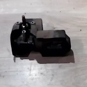 Kihagyhatatlan ajánlat MITSUBISHI SPACE STAR Ablaktörlő motor első bontott alkatrész