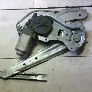 NISSAN ALMERA 00-03 Jobb hátsó ablakemelő szerkezet elektromos bontott alkatrész Azonnali szállítás