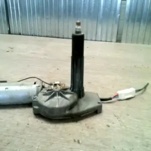 Kedvezmény NISSAN ALMERA TINO Ablaktörlő motor hátsó bontott alkatrész