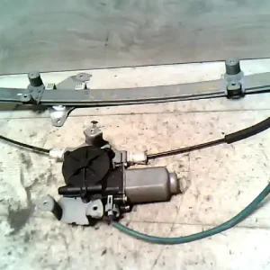 Kedvezményes ár NISSAN ALMERA TINO Bal első ablakemelő szerkezet elektromos bontott alkatrész