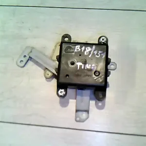 Outlet NISSAN ALMERA TINO Fűtésszabályzó zsalu állító motor bontott alkatrész