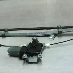 Olcsó NISSAN ALMERA TINO Jobb első ablakemelő szerkezet elektromos bontott alkatrész