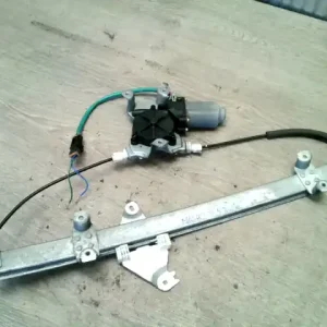 Legjobb ár NISSAN ALMERA TINO Jobb első ablakemelő szerkezet elektromos bontott alkatrész