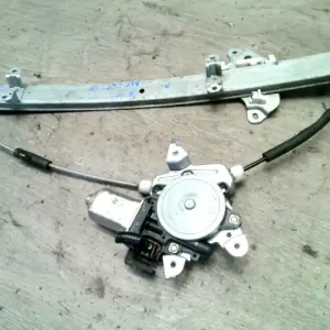 Népszerű NISSAN MAXIMA A33 1999.04- Jobb első ablakemelő szerkezet elektromos bontott alkatrész