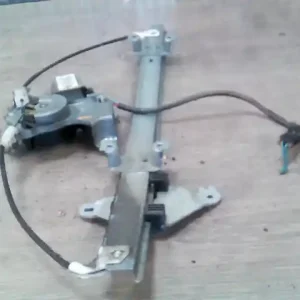 Kiárusítás NISSAN PRIMERA 98-01 Jobb első ablakemelő szerkezet elektromos bontott alkatrész