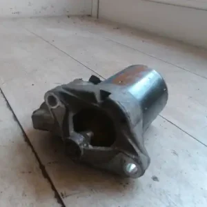 NISSAN PRIMERA P10 90.10-96.10 önindító. benzines 1.6i bontott alkatrész Ajánlat