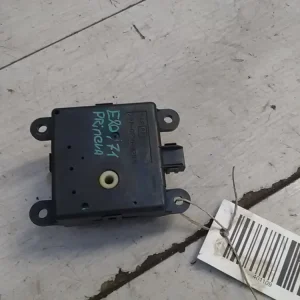 Utolsó esély NISSAN PRIMERA P12 2001-2007 Fűtésszabályzó zsalu állító motor bontott alkatrész