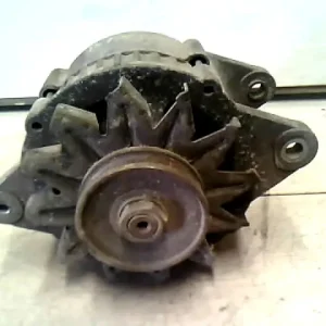 Népszerű NISSAN SUNNY B11 82.06-86.09 Generátor.benzines bontott alkatrész