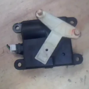 NISSAN PRIMERA P12 2001-2007 Fűtésszabályzó zsalu állító motor bontott alkatrész Kiárusítás