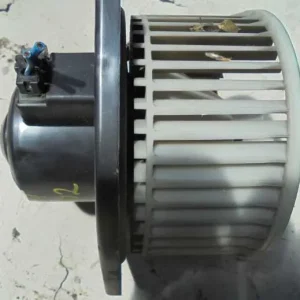 Árcsökkenés NISSAN SUNNY N14 91.03-95.09 Fűtőmotor bontott alkatrész