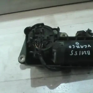 NISSAN VANETTE CARGO Ablaktörlő motor első bontott alkatrész Ingyenes szállítás