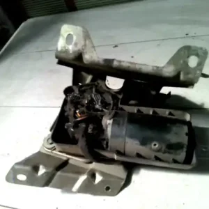 NISSAN VANETTE CARGO Ablaktörlő motor első bontott alkatrész Ne maradj le