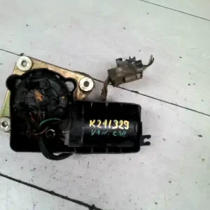 NISSAN VANETTE CARGO Ablaktörlő motor első bontott alkatrész Árengedmény