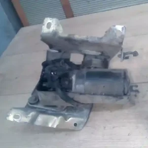 NISSAN VANETTE CARGO Ablaktörlő motor első bontott alkatrész Prémium