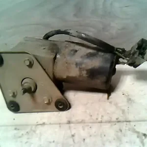 NISSAN VANETTE CARGO Ablaktörlő motor első bontott alkatrész Vásárlói kedvenc