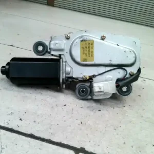 NISSAN VANETTE CARGO Bal hátsó ablaktörlő motor bontott alkatrész Vedd meg most