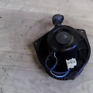 NISSAN VANETTE CARGO Fűtőmotor bontott alkatrész Csak ma