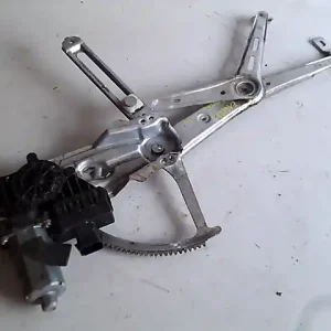 Azonnal elérhető OPEL ASTRA G 97-04 Jobb első ablakemelő szerkezet elektromos bontott alkatrész