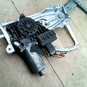 Prémium OPEL ASTRA G 97-04 Jobb első ablakemelő szerkezet elektromos 1.6i bontott alkatrész