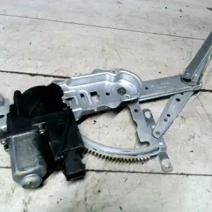 Árengedmény OPEL CORSA C 00-06 Jobb első ablakemelő szerkezet elektromos bontott alkatrész