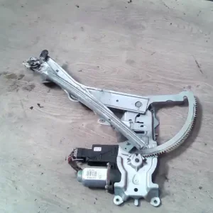 Ajánlat OPEL CORSA C 00-06 Jobb első ablakemelő szerkezet elektromos 5 ajtós bontott alkatrész