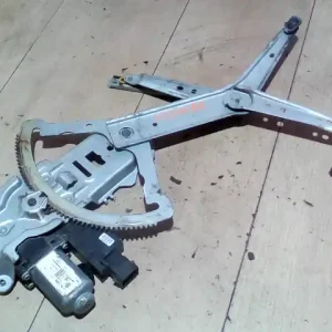 Azonnali szállítás OPEL CORSA C 00-06 Bal első ablakemelő szerkezet elektromos 5 ajtós bontott alkatrész