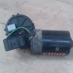 Vedd meg online OPEL VECTRA B 99-01 Ablaktörlő motor első bontott alkatrész