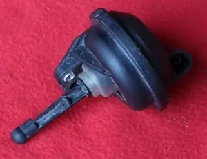 Szezonális akció OPEL VECTRA C 01-05 Vákuum tároló doboz bontott alkatrész