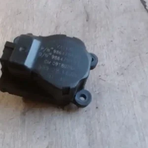 Szuper ajánlat OPEL Vectra C 2005.09.01-2008.08.31 Fűtésszabályzó zsalu állító motor bontott alkatrész