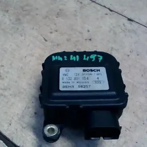 Azonnal elérhető OPEL Zafira 98.09.01-05.08.31 Fűtésszabályzó zsalu állító motor bontott alkatrész