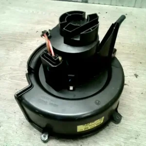 Vásárlói kedvenc OPEL Zafira 98.09.01-05.08.31 Fűtőmotor 1.8 b bontott alkatrész