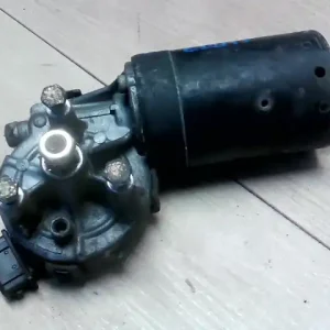 Végkiárusítás PEUGEOT 206 Ablaktörlő motor első bontott alkatrész