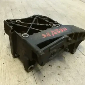 Bestseller PEUGEOT 206 Generátor tartó bak bontott alkatrész